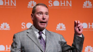 DoubleLine’s Jeffrey Gundlach believes holding a 25% gold position isn’t excessive