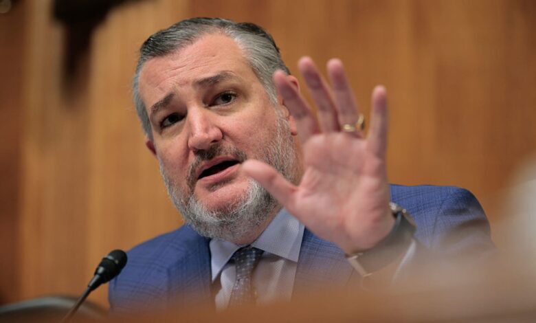 Ted Cruz compares FCC Chair Carr to Mafia boss in Jimmy Kimmel warnings