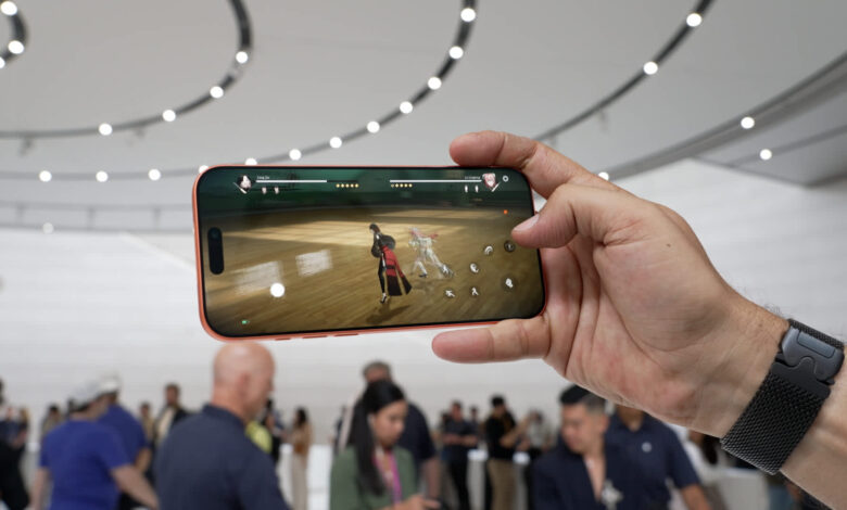 Dan Ives raises Apple price target to highest on Wall Street