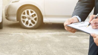 Evaluating Markel Group (MKL) Valuation After Strong Earnings Growth and Improved Margins