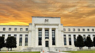 Investors adjusted positions before the Fed’s decision, with gold prices reaching near 3,685, as the U.S. struck Venezuelan vessels again.