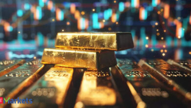 Gold price steady after Fed rate cut, rebound from lows to open at Rs 1,09,365/10 g. Check key levels to watch