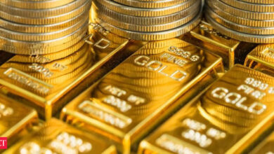 Gold prices to stay buoyant on Fed cuts, festive buying and global concerns