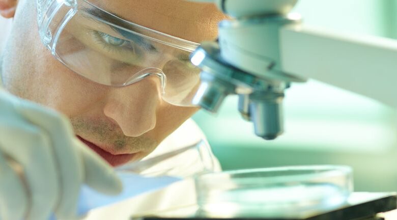 A Look at Astellas Pharma (TSE:4503) Valuation Following Japan’s Conditional Approval of IZERVAY for Geographic Atrophy A Look at Astellas Pharma (TSE:4503) Valuation Following Japan’s Conditional Approval of IZERVAY for Geographic Atrophy