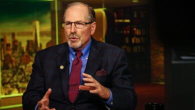 Investors Chasing AI Stocks Like Dogs Chasing Cars, Crash Ahead: Smead