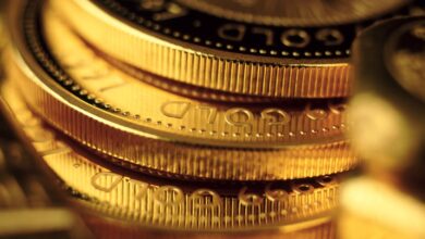 Gold Surges Above 00/oz, China Keep Rates on Hold and FTSE Holds at Support