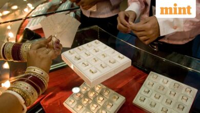 Gold rates today under pressure after US Fed rate cut. Will it fall further?