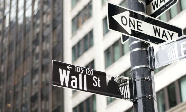 Investor Sentiments Mixed Ahead of Long-Awaited StubHub IPO