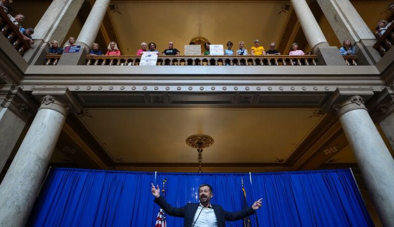 Pete Buttigieg rallies Indiana Democrats against GOP push to draw new congressional maps