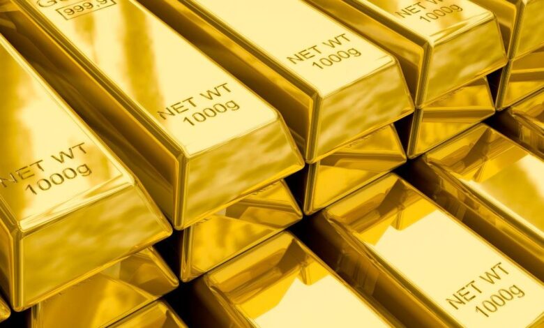 Gold inches up, silver steady in Indian market Gold inches up, silver steady in Indian market