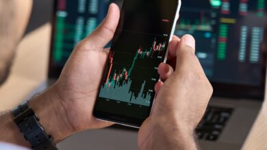 Sister Demands Brother Give Her Part of His Stock Market Earnings