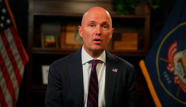 Live updates: Vance hosts ‘Charlie Kirk Show,’ shooting investigation, latest Trump news Live updates: Vance hosts ‘Charlie Kirk Show,’ shooting investigation, latest Trump news