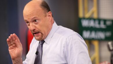 Sell frothy speculative stocks with little earnings Jim Cramer