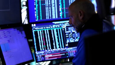 Borrowers face funding trade-off as PIMCO flags debt market cracks