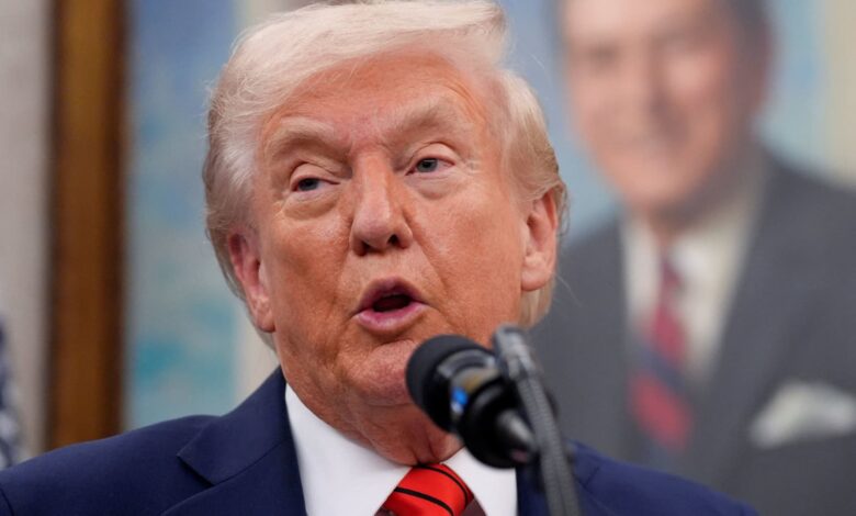 Trump says government will pay troops in shutdown Trump says government will pay troops in shutdown