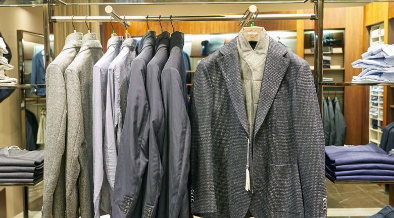 Urban Outfitters (URBN): Taking Stock of Valuation After Surge in Upward Earnings Revisions