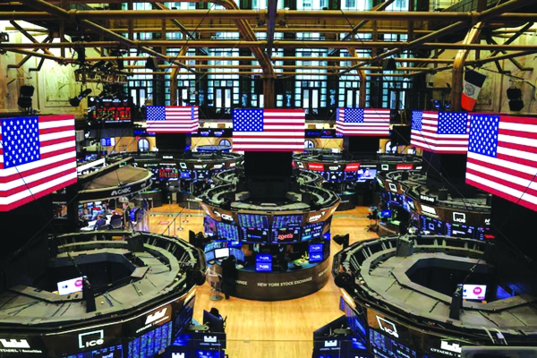 Wall Street Futures Steady Ahead of Powell’s Speech: What Investors Need to Know for Market Stability and Business Planning