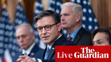 US government shutdown live: Speaker rejects blame over military pay and says Senate Democrats must ‘turn lights back on’ | US federal government shutdown 2025