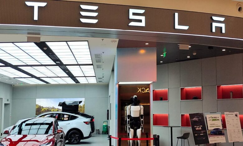 Tesla Q3 Earnings Live Updates: Stocks Dips on Earnings Miss Tesla Q3 Earnings Live Updates: Stocks Dips on Earnings Miss