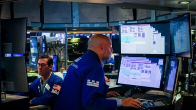 Stock Indexes Slip After S&P 500, Nasdaq Reach New Highs; Gold Hits Record ,000