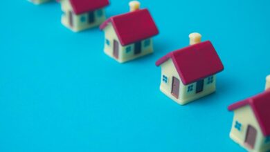 Can retirees use a reverse mortgage to buy a home?