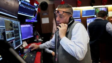 Live updates: Stock market today, stocks seesaw again as volatility grips Wall Street