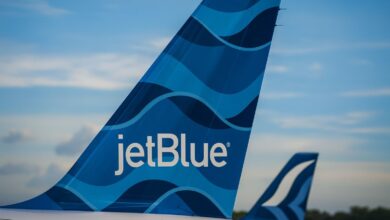 JetBlue Crashes 41% and Experts Sound Alarm