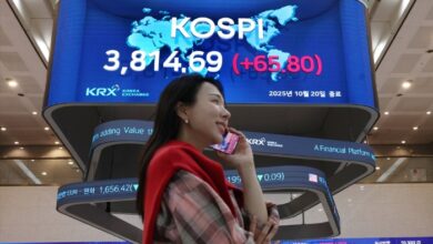 S.Korea’s Kospi now world’s top-performing index as chip rally powers record highs