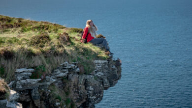 Another >US0bn biotech that is facing the cliff like its peers, but might be safer