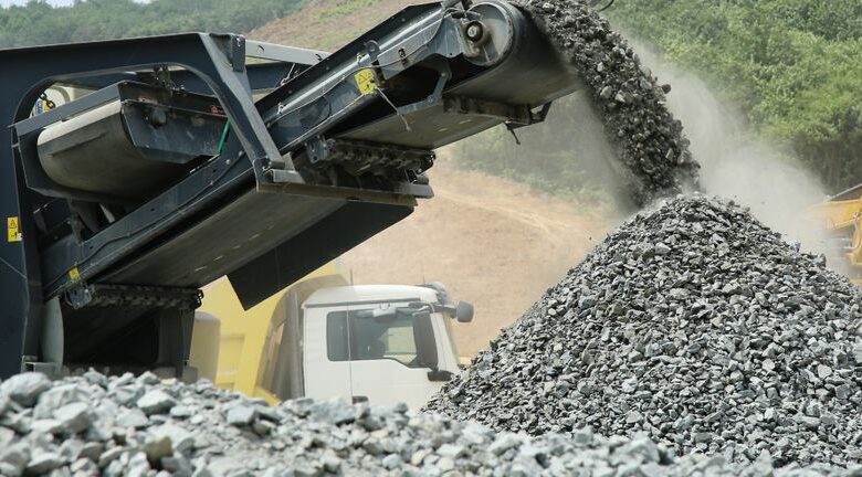 Investor Optimism Abounds Fab-Form Industries Ltd. (CVE:FBF) But Growth Is Lacking