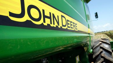 S&P 500 on track for highest revenue growth in 3 years; reports from Deere, Zoom ahead
