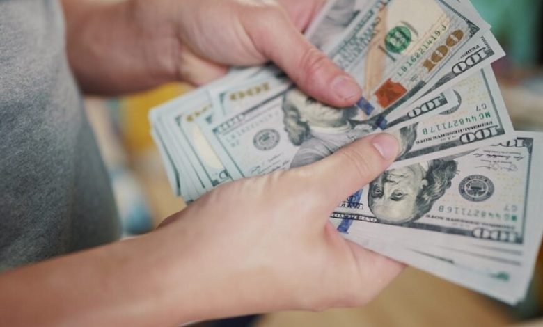 Apparently, Cash Is Cringe Now: Over Half of Gen Z Say They Only Use Cash As A Last Resort Apparently, Cash Is Cringe Now: Over Half of Gen Z Say They Only Use Cash As A Last Resort