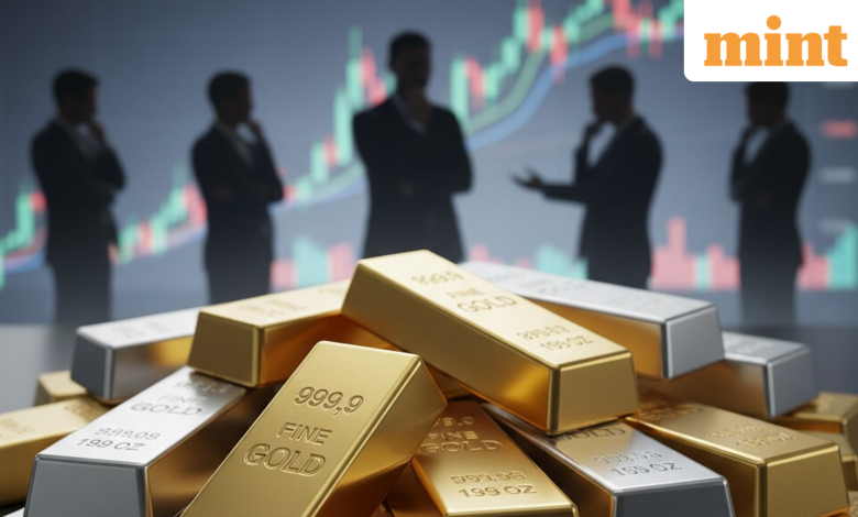 Gold price today: Rates fall as dollar tops 100 mark, Fed minutes damp rate cut hopes