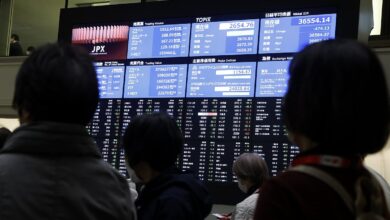Asian Stocks Edge Lower After Wall Street Gains: Markets Wrap