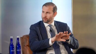 U.S. Government Shutdown Stretches to Record 36 Days, Still Risks Derailing Crypto Bill