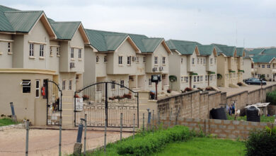 U.S. Mortgage Rates Climb Despite Fed Rate Cut as Bond Market Reacts to Powell’s Comments