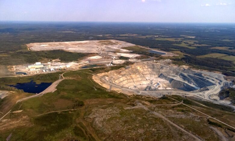 Coeur Mining buys New Gold in B all-stock merger Coeur Mining buys New Gold in B all-stock merger