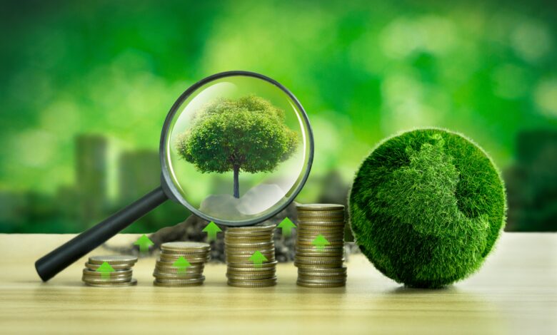 Amundi expands ESG ETF range with two launches Amundi expands ESG ETF range with two launches