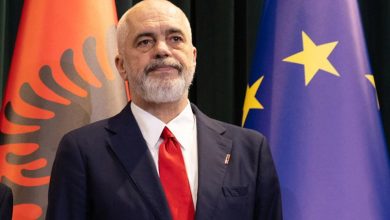 From politics to painting: works by Albanian prime minister Edi Rama are new art fair favourites – The Art Newspaper