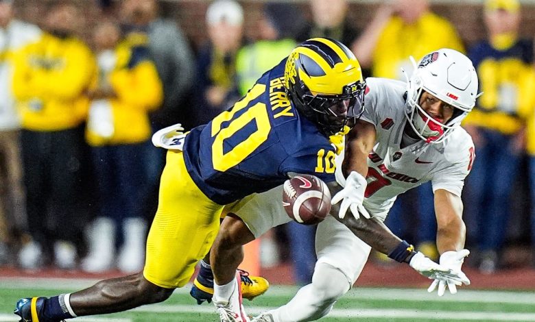 2 Michigan defenders mulling over futures in light of Sherrone Moore firing