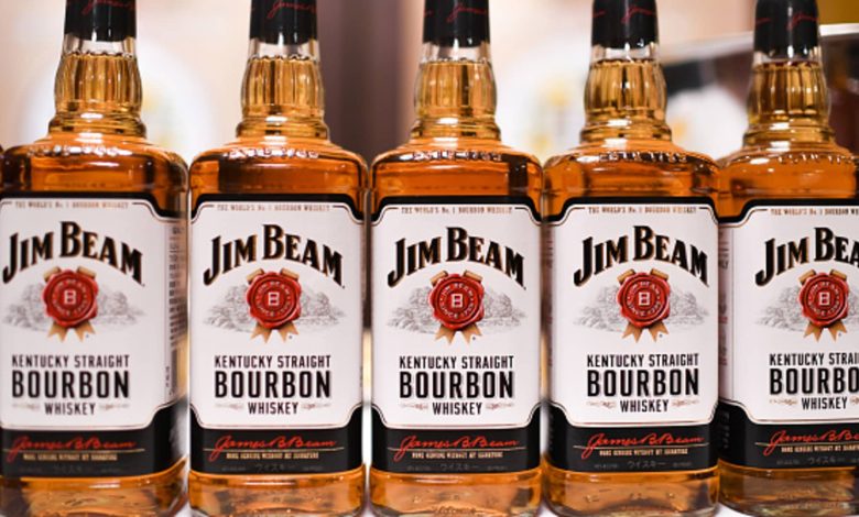 Jim Beam closing Kentucky distillery for a year