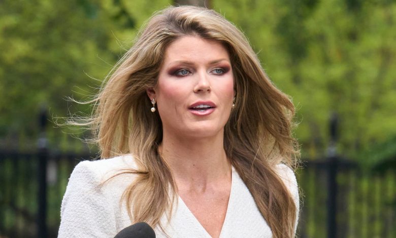 Trump pushes Lindsey Halligan nomination after Comey James dismissals