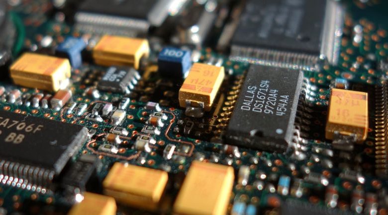 Silicon Labs (SLAB) Is Up 8.7% After Broad Upward Earnings Revisions Reshape Its IoT Narrative Silicon Labs (SLAB) Is Up 8.7% After Broad Upward Earnings Revisions Reshape Its IoT Narrative