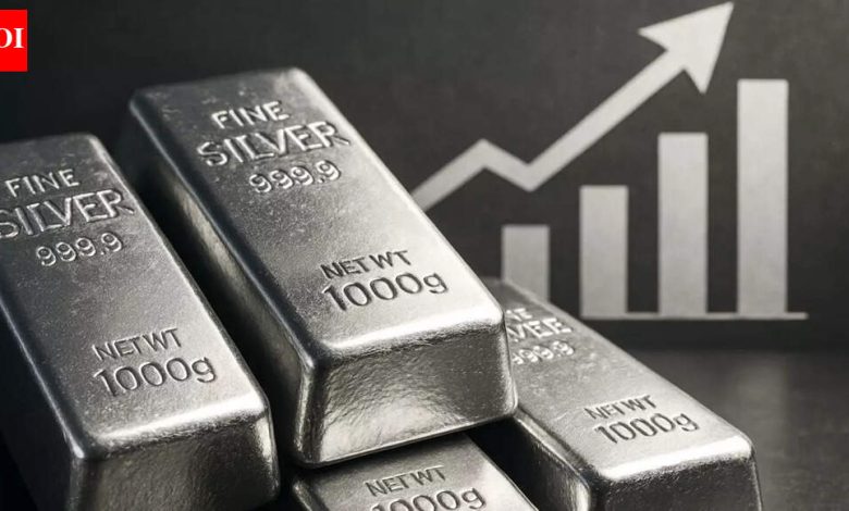 Silver futures hit record Rs 1.8L/kg on global rally