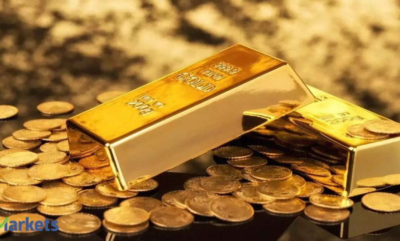 Gold hits historic highs: What’s driving the rally and what lies ahead in 2026?