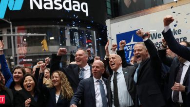 S&P 500, NASDAQ, and Dow Jones futures trade near flat line as US stock futures see little change after Wall Street makes a positive start to the holiday-shortened trading week