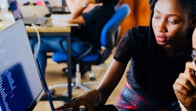 Examining Current Valuation After Recent Share Price Surge