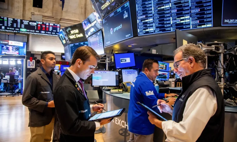 US IPO Bankers Keep Fees Flowing, Surpassing Last Year Despite Shutdown