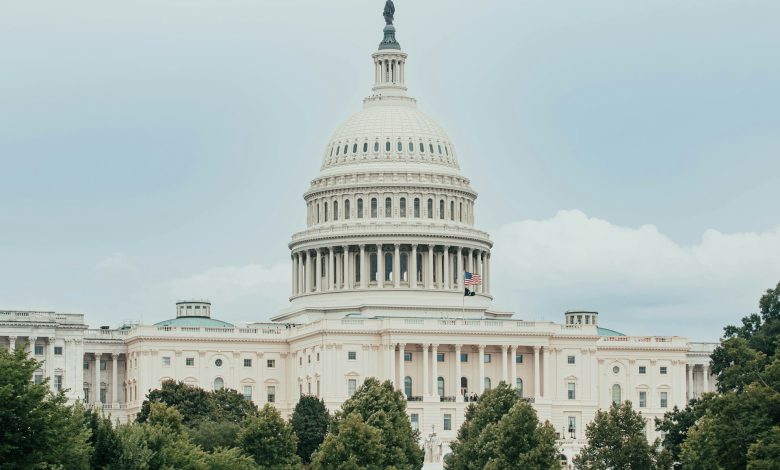 US Fed Rate-Cut Expectations & Bullion Market Momentum: Why Gold and Silver Prices Are Poised for Upside into Year-End 2025 – Article