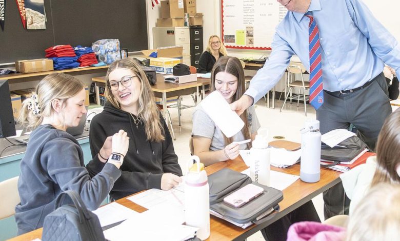 Personal finance class similar to Selinsgrove High’s to become required in Pa. | News